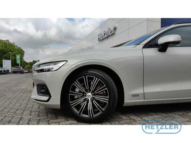 Volvo  Kombi EU6d-T T6 AWD Geartronic Momentum Allrad ACC LED SHZ