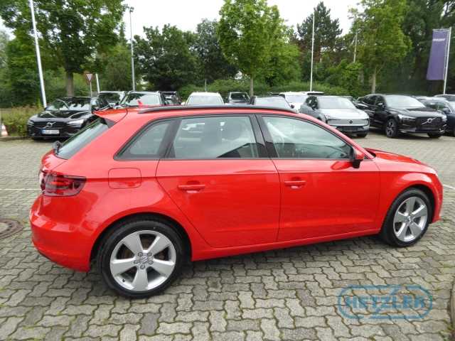 Audi  Sportback Ambition quattro 2.0 TDI Allrad CD Navi Temp Sportsitze