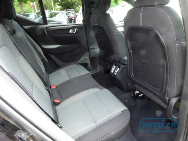 Volvo  Plus Dark 2WD B3 EU6d AHK digitales Cockpit Memory Sitze Soundsystem HarmanKardo