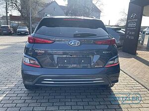 Hyundai  Kona Trend 150 kW Navi Soundsystem LED ACC Apple CarPlay Android Auto