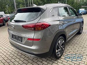 Hyundai  Tucson Premium 4WD 1.6 EU6d-T Allrad Navi Leder Soundsystem Klimasitze LED