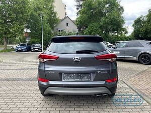 Hyundai  Trend 2WD 1.6 Mehrzonenklima Navi SHZ LenkradHZG Alarm Temp Tel. -Vorb. Fahrerpro