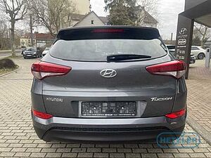 Hyundai  1.6 GDi 2WD Styline Navi Dyn. Kurvenlicht 2-Zonen-Klimaautom SHZ LenkradHZG